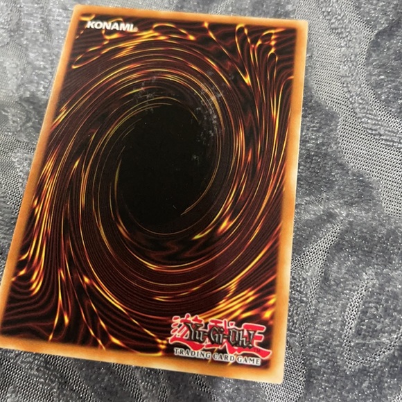 Dark Magician Girl (Ghost Rare) - Picture 2 of 2